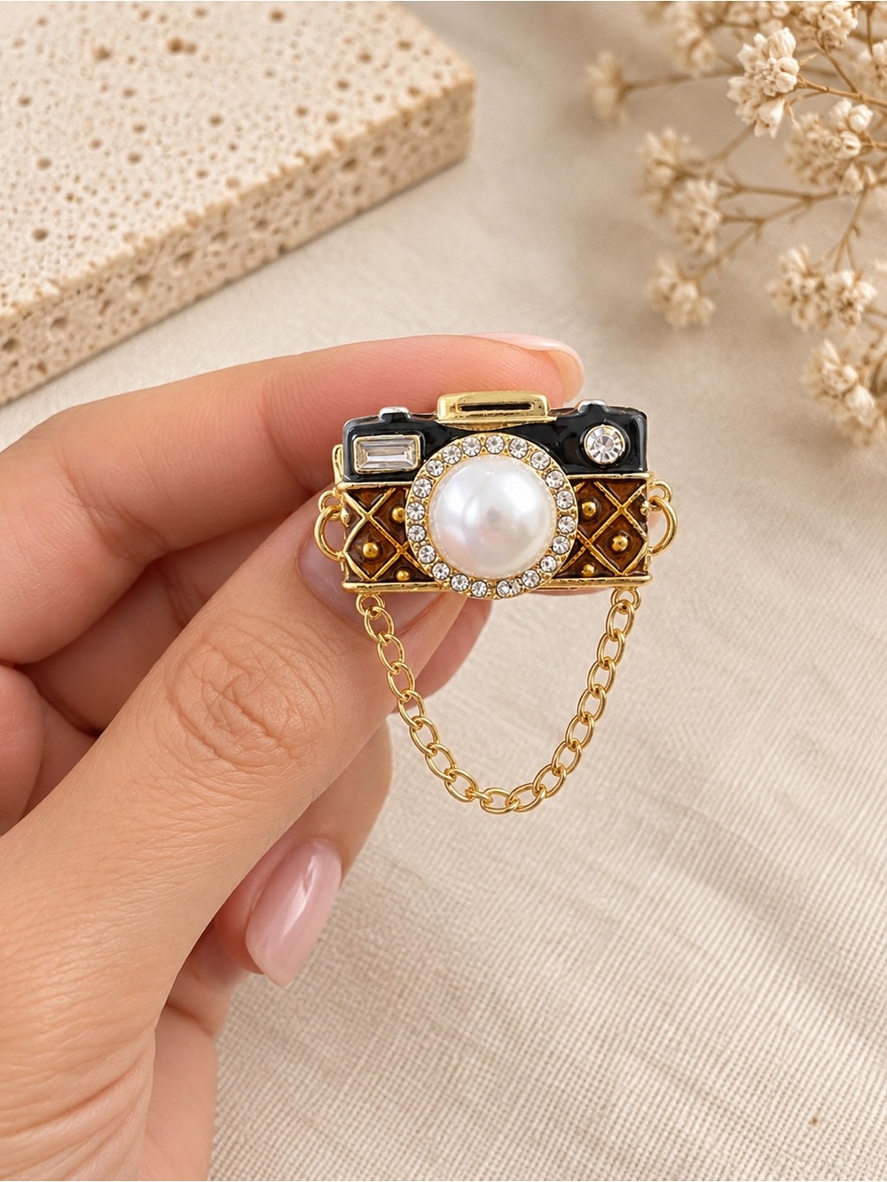 Cute Gold & Black Pearl Camera Brooch